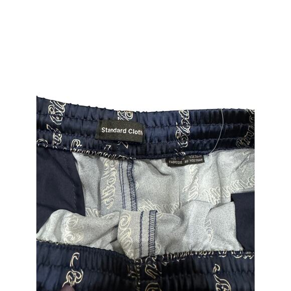 NWOT Urban Outfitters Standard Cloth Men's Silk Shorts Size M - 1 DAY SHIP OUT - Picture 3 of 4